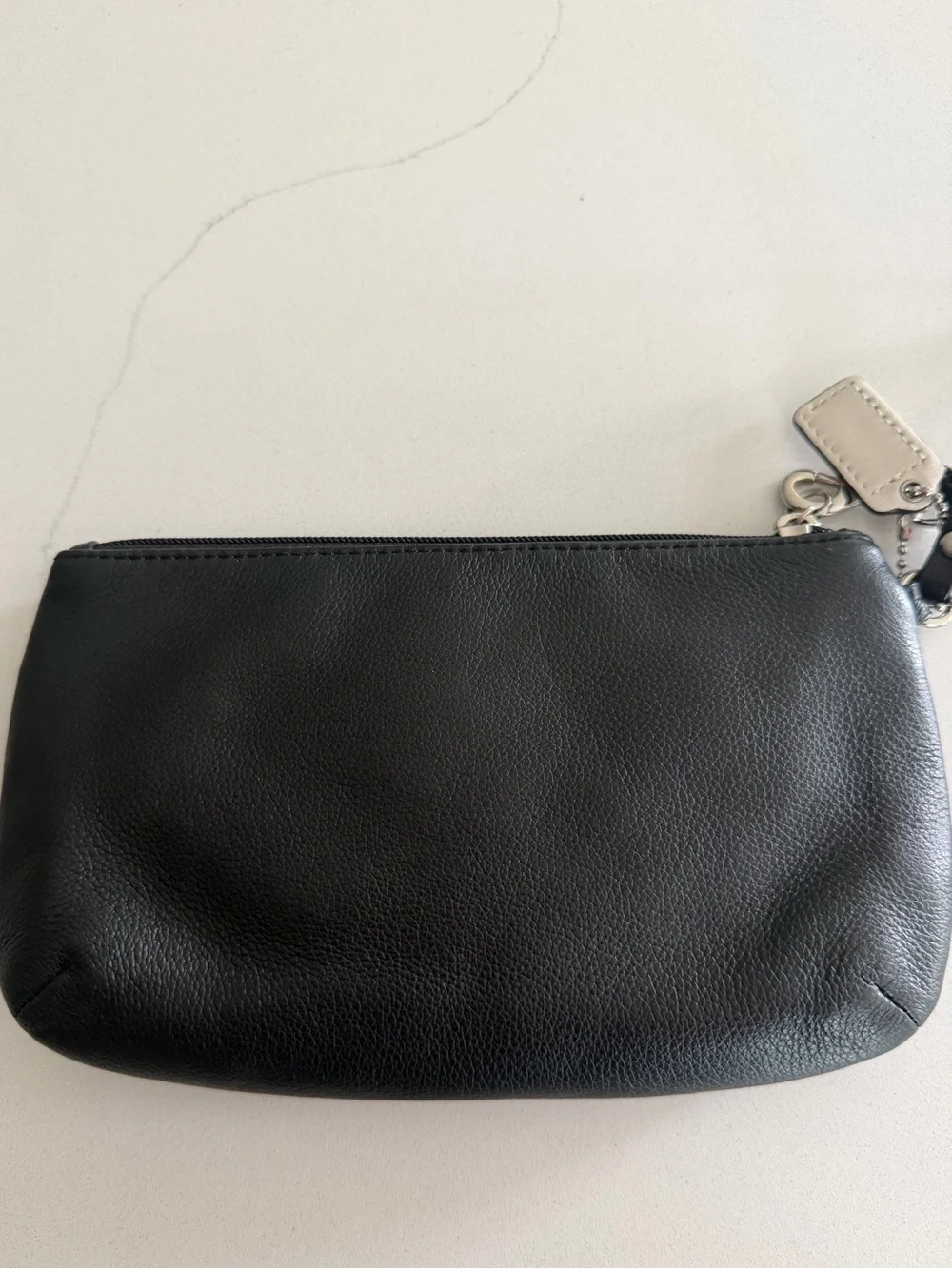 Coach Black Pebbled Leather Turnlock Wristlet Teal Lining